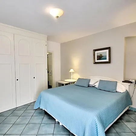 Sleeps 3 Pool Air Con Wifi Διαμέρισμα Minori